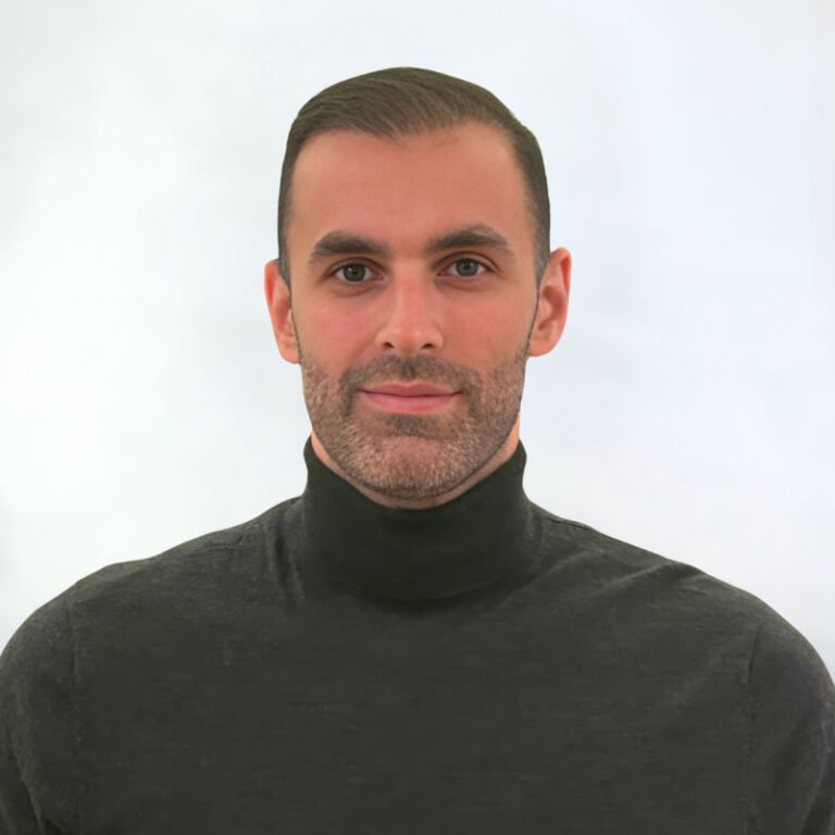 Dr. Ali Al-Rubayee, dental instructor at High Tech Dental Seminars