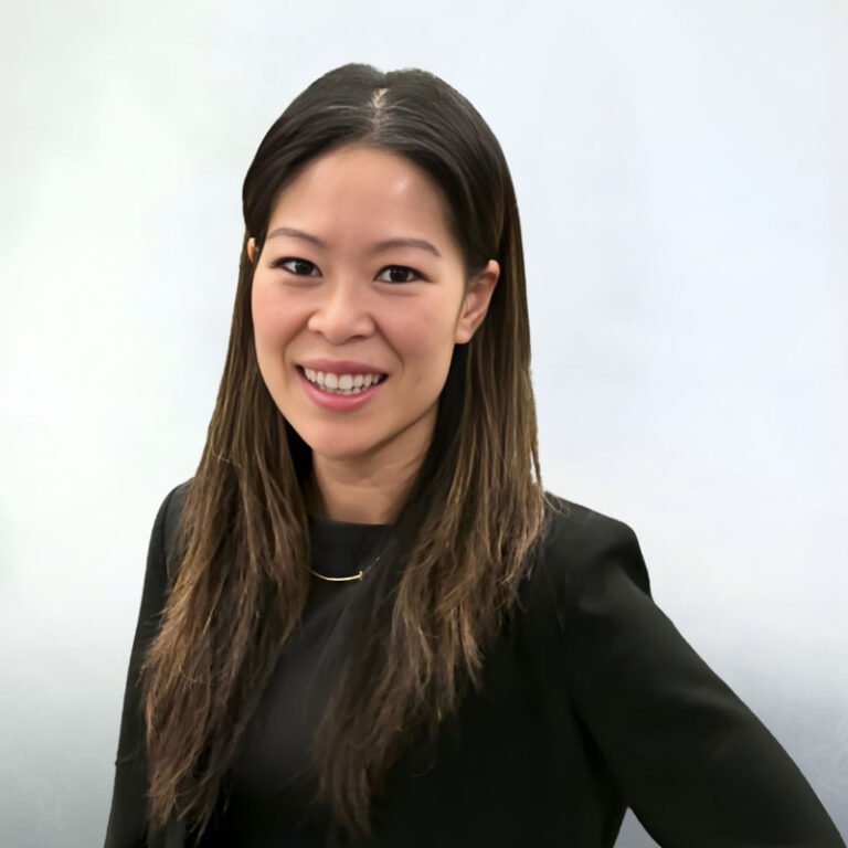 Dr. Quyen Su, Periodontist at High Tech Dental Seminars